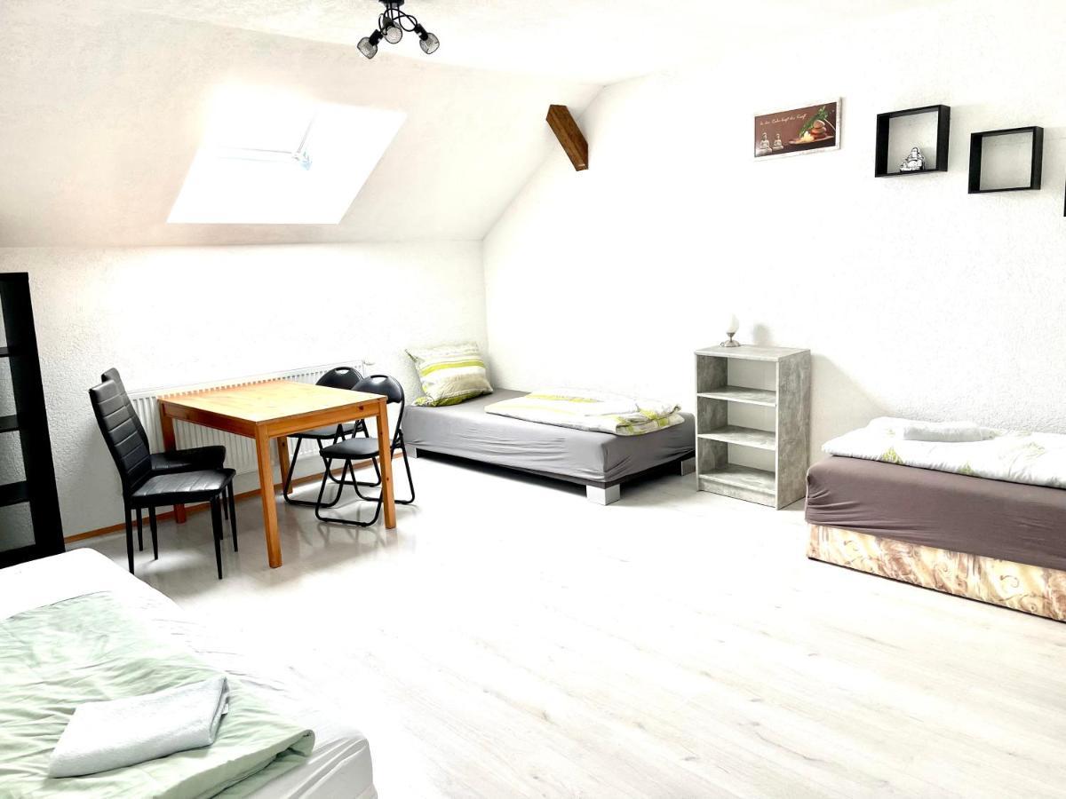 #World Monteur Apartment Шкойдиц Екстериор снимка