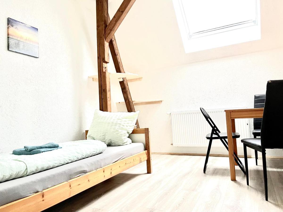 #World Monteur Apartment Шкойдиц Екстериор снимка