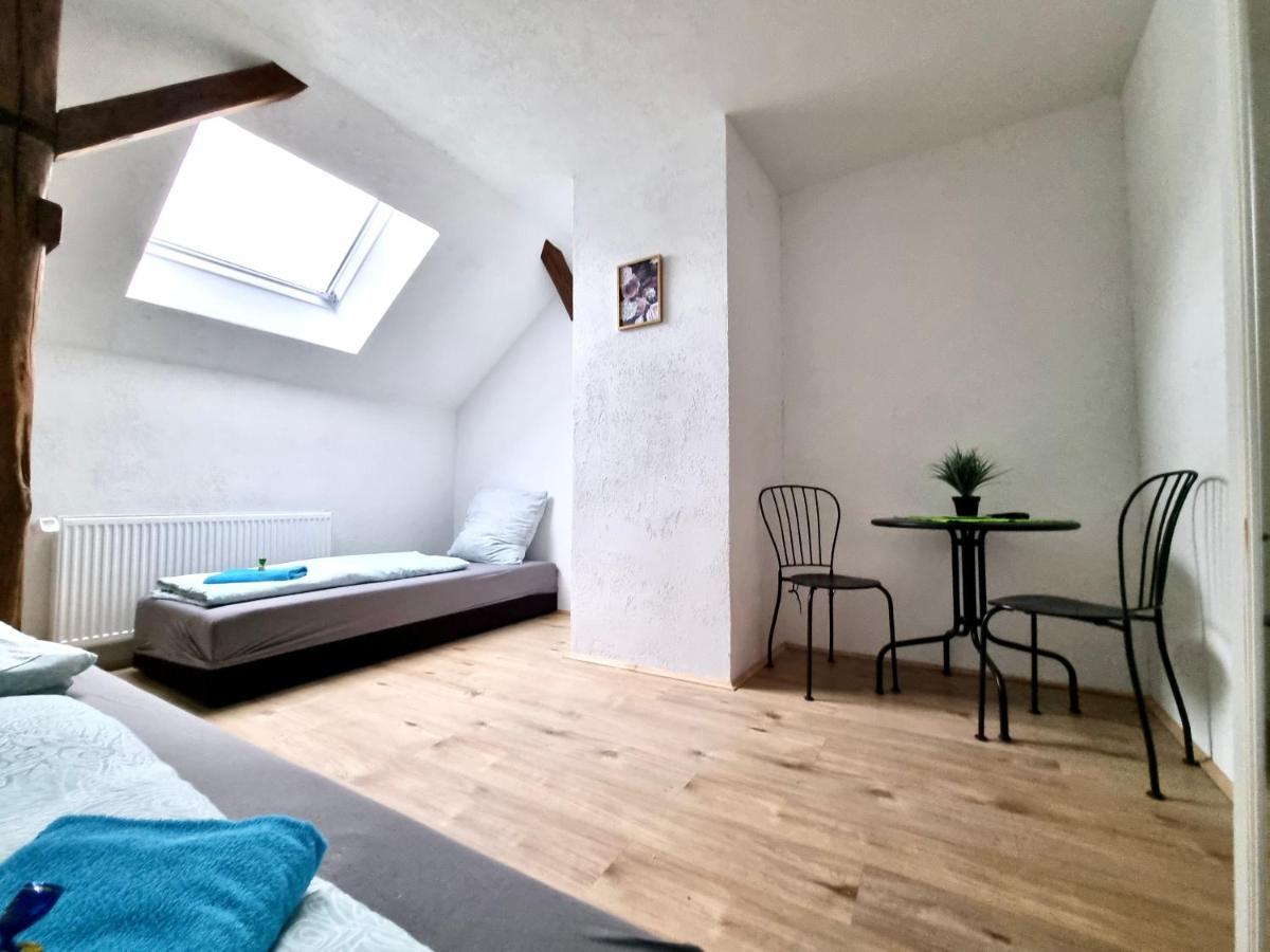 #World Monteur Apartment Шкойдиц Екстериор снимка